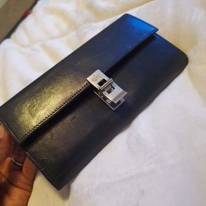 Gucci wallet
